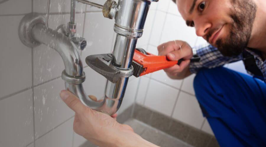 Expert burst pipe repair services in Proctor, WV